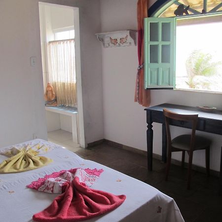 Alfazema Cultural Bed And Breakfast Arembepe Phòng bức ảnh